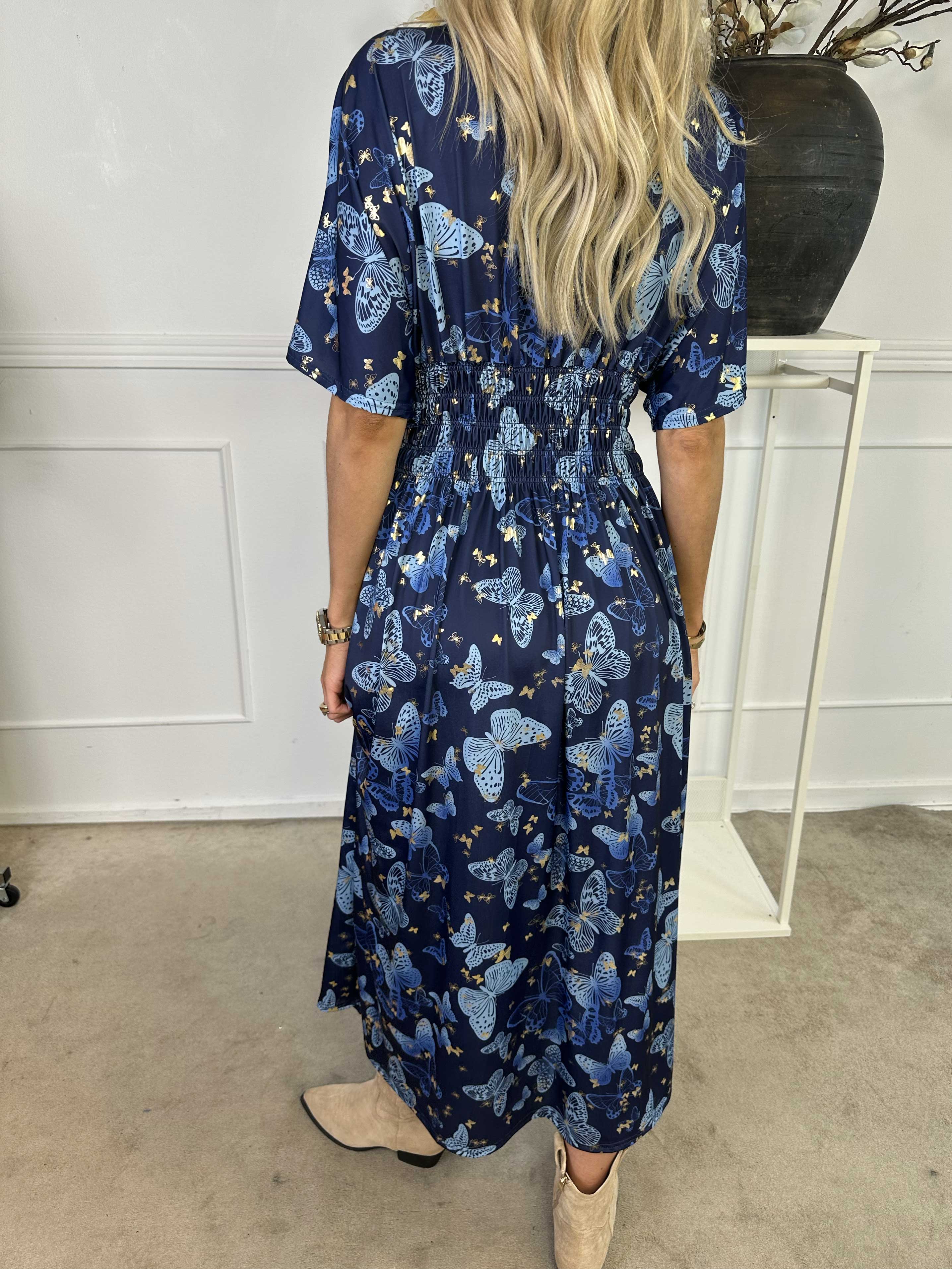 Pams Butterfly - Lång elastisk klänning med smockad midja